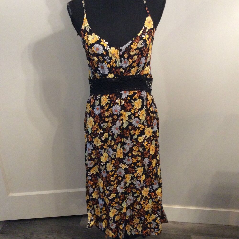 New NWT Slip Floral Dress Button Front Lace Crochet Insert Large L